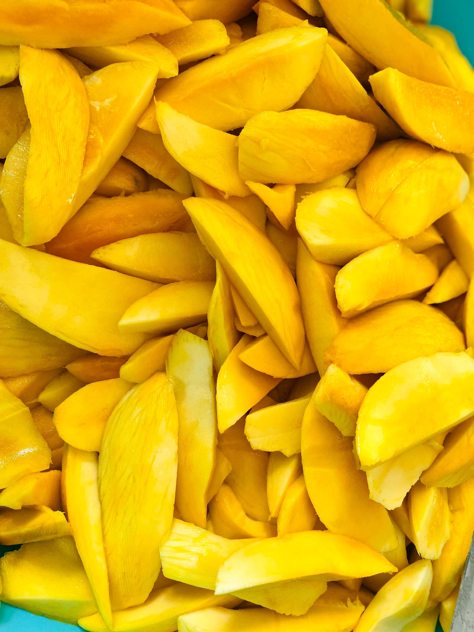 Mango Sticky Rice — Thai Dessert with Pakistani Chaunsa